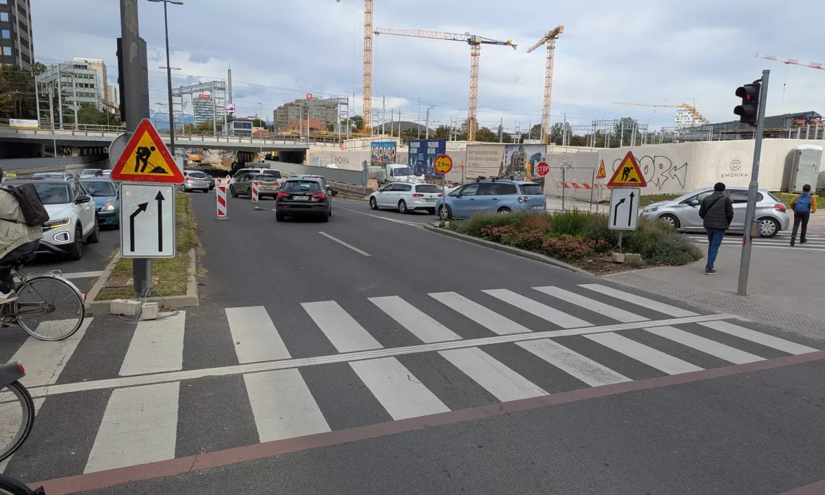 Dunajska cesta v Ljubljani zaradi del zaprta