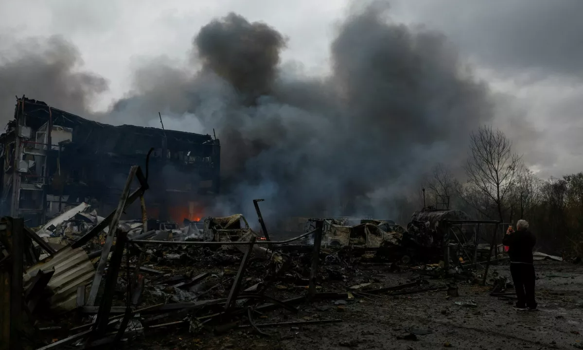Ponoči novi ruski napadi na Ukrajino, več mrtvih in ranjenih