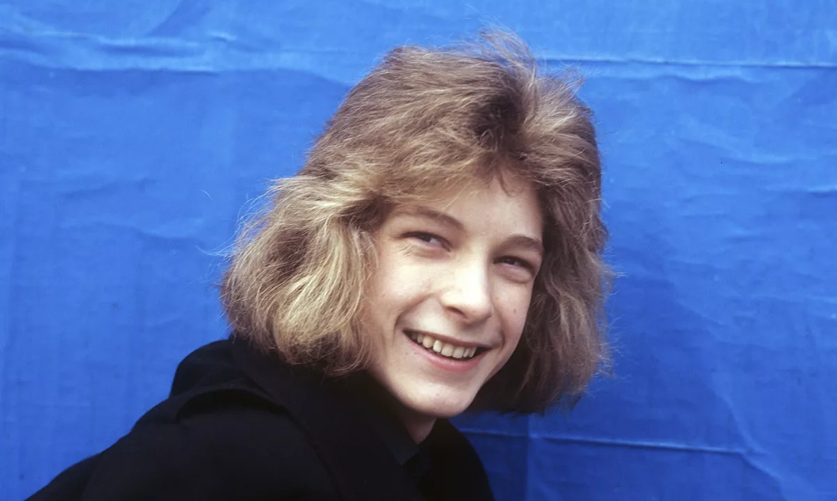 Umrl »najlepši fant na svetu«, ki ga je vse življenje spremljalo prekletstvo slavnega filma