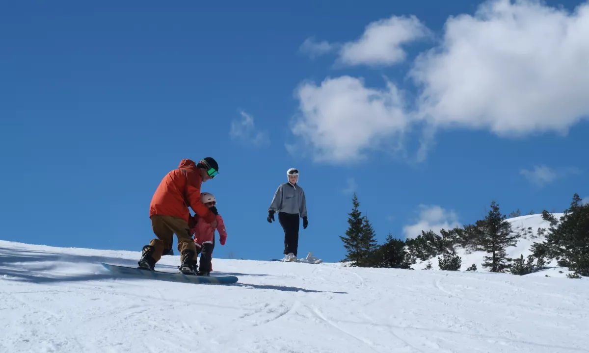 Inšpektorji na smučiščih odkrili pomanjkljivosti pri označevanju in zaščiti
