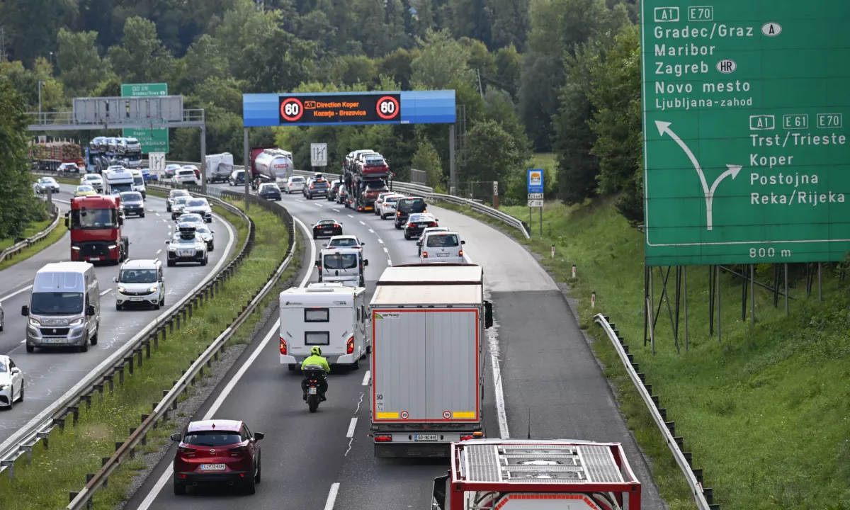 Odbor DZ podprl štirimesečno podaljšanje veljavnosti vinjet zaradi investicij na avtocestah