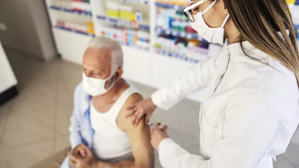 V Britaniji so se resno lotili cepljenja. Slika je simbolična. / Foto: iStock