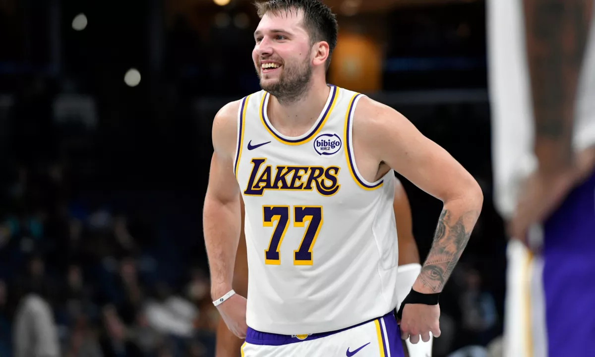 Dončić z izjemno igro vodil Lakers do nove zmage