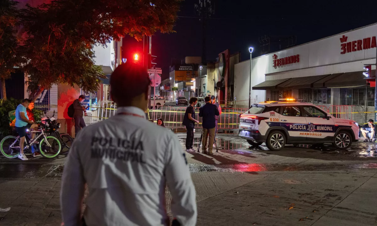 Eksplozija v mehiškem supermarketu zahtevala več kot 20 življenj