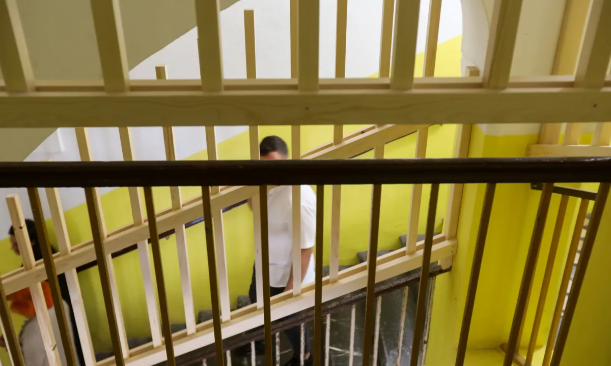 Kazenska odgovornost mladoletnih: hitrejši in strožji odziv za povratnike