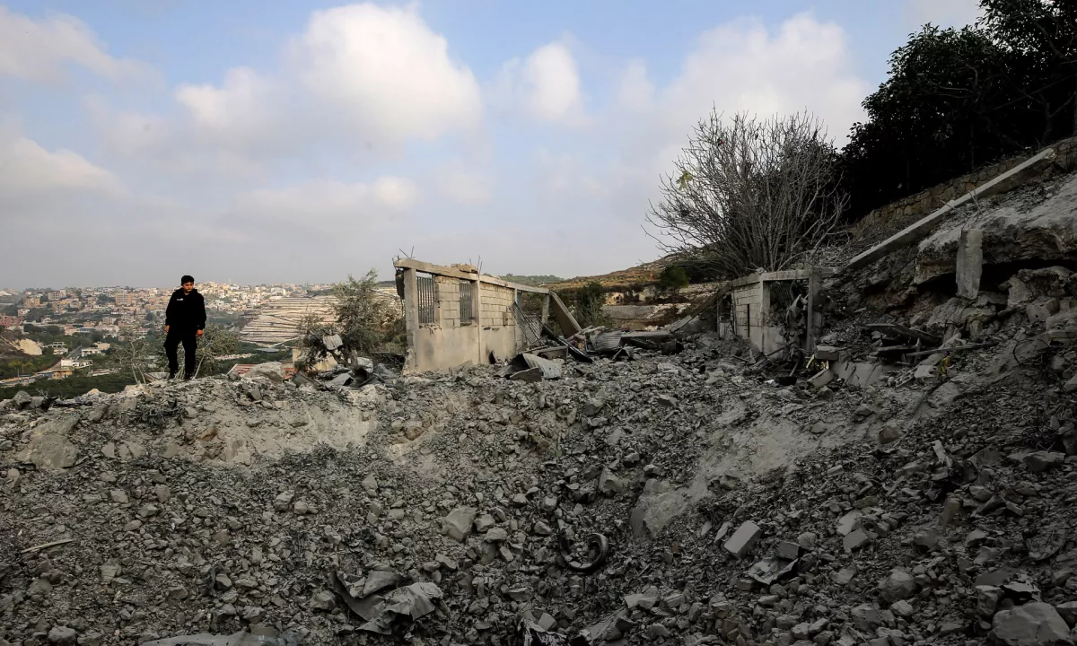 Izrael na jugu Libanona izvedel več napadov na Hezbolah