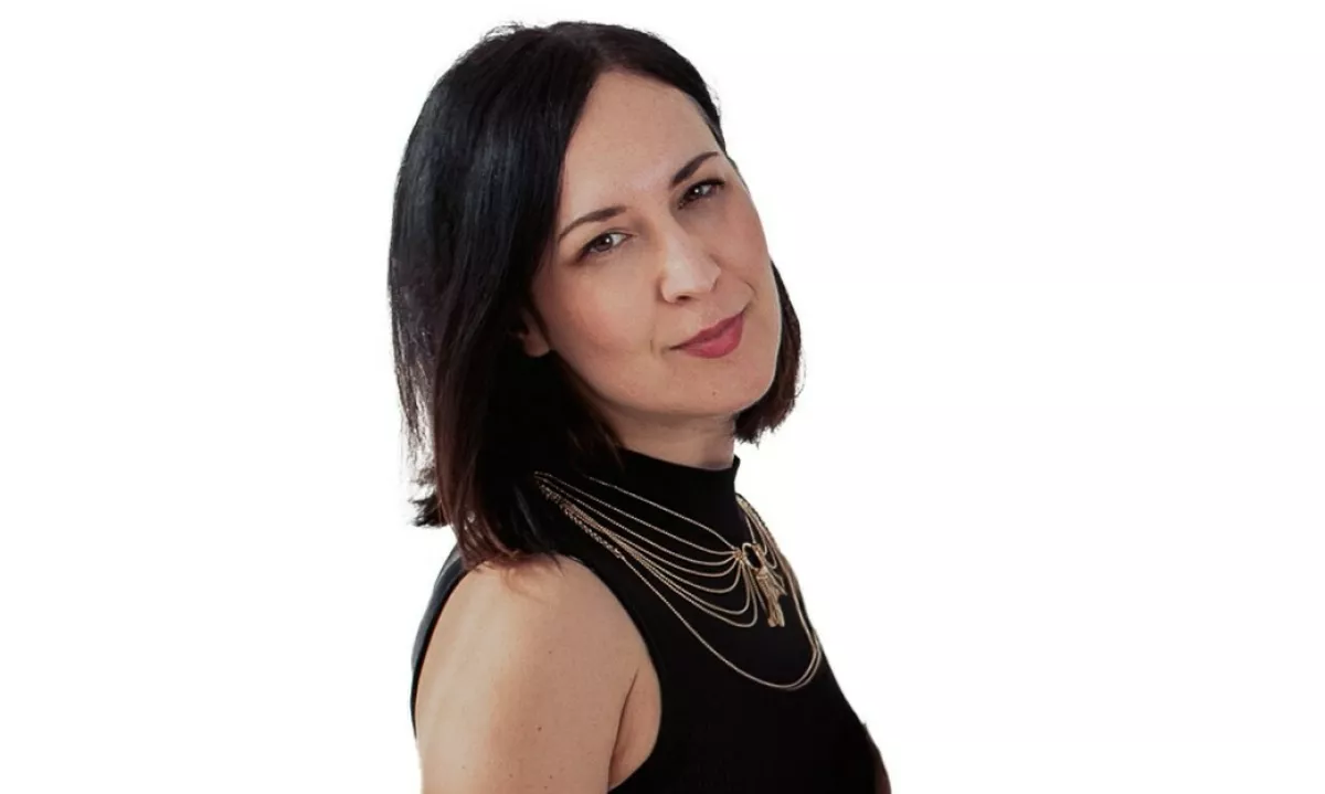 Pred kratkim sem bila gostja v podcastu, v katerem smo se dotaknili teme, ki vedno sproži kup vprašanj in vsaj tri napačne predstave: kultivacija seksualne energije. &gt;&gt;&gt;