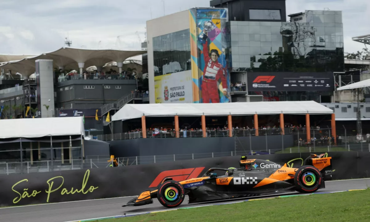 Norris z zmago na sprintu v Braziliji povečal prednost pred Piastrijem