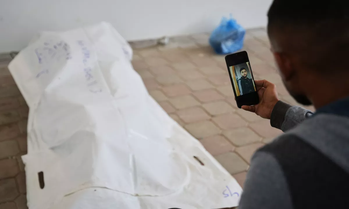 Izrael prejel truplo, ki naj bi pripadalo pred leti v Gazi ubitemu izraelskemu vojaku