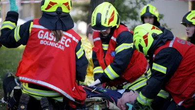 Javni sektor je hrbtenica družbe. (Foto: STA/UKOM)