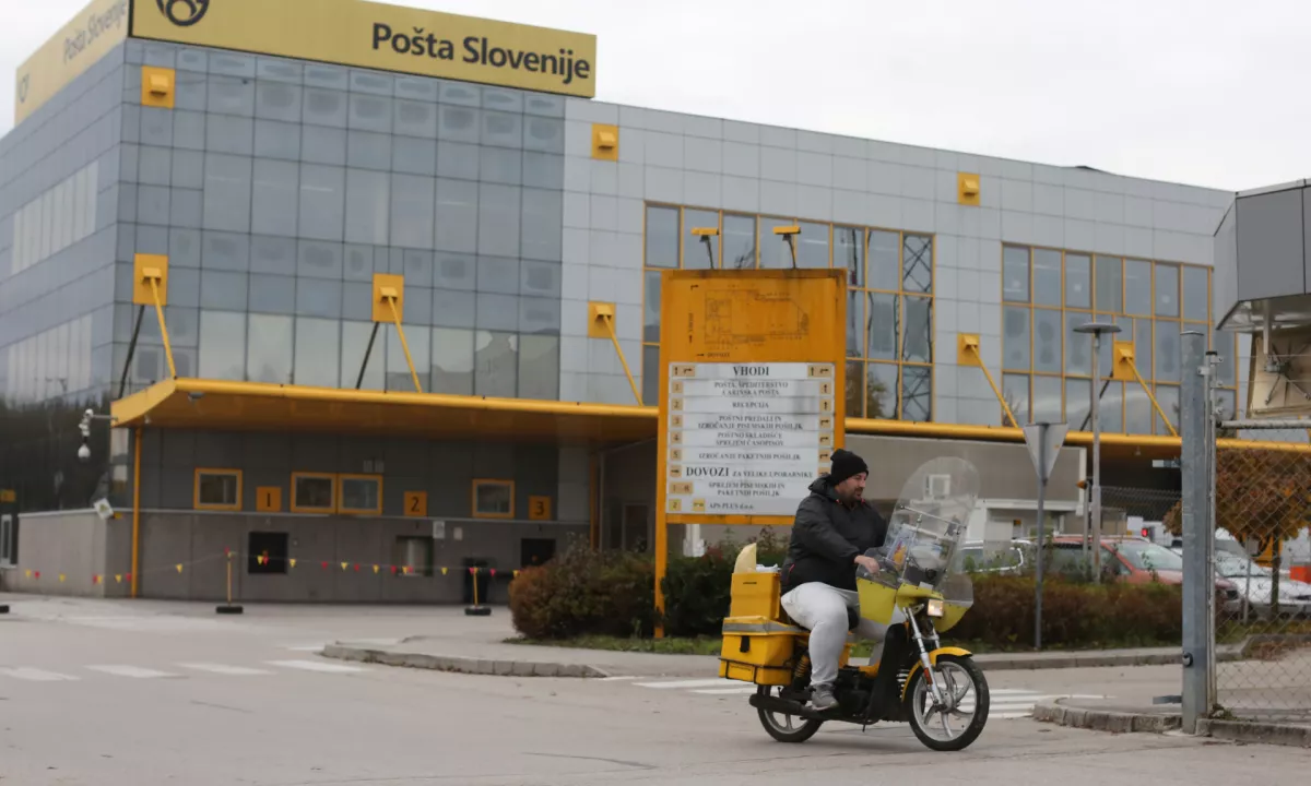 V Sindikatu poštnih delavcev presenečeni nad predlogi Akosa