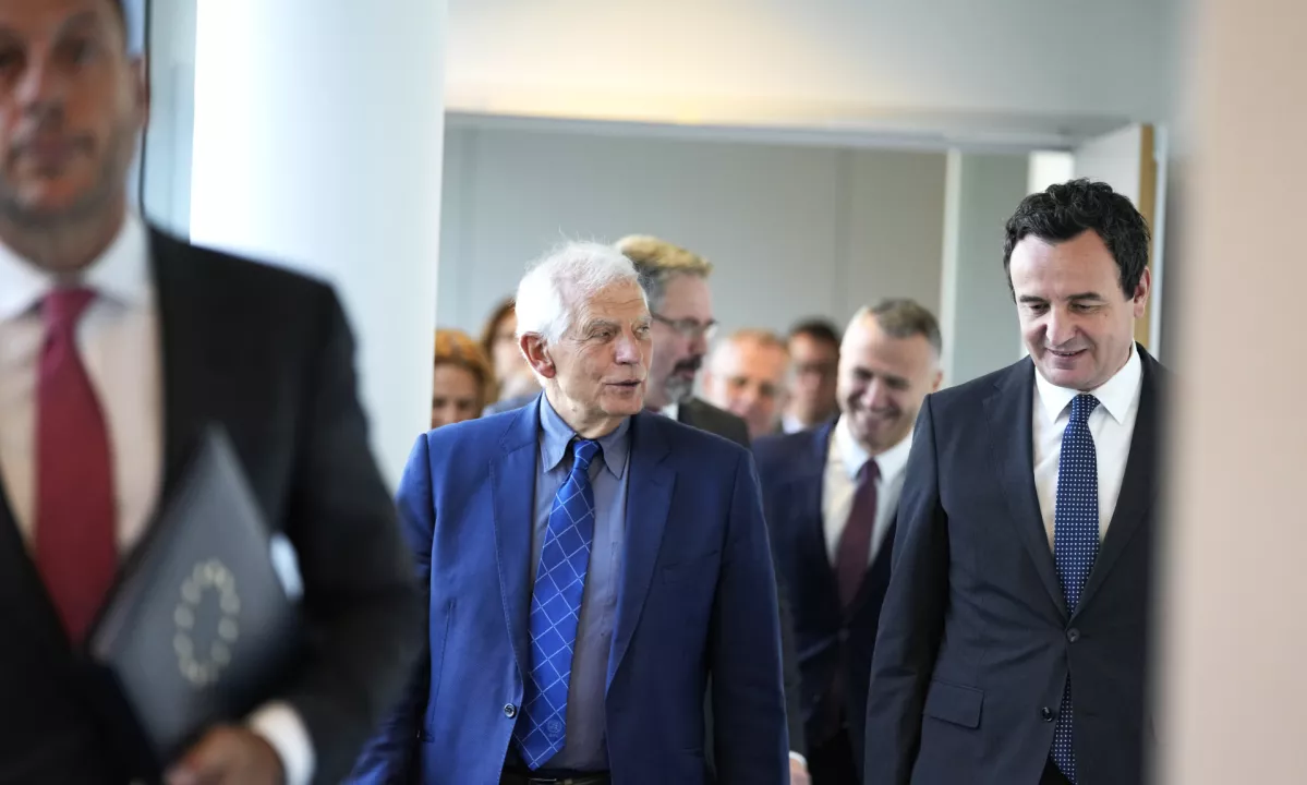 Obtožnica proti kosovski ministrici Hajdari zaradi zlorabe položaja