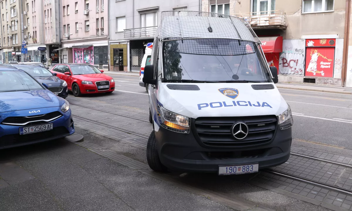 Hrvaška prepovedala vstop bosanskemu preiskovalnemu novinarju Avdiću