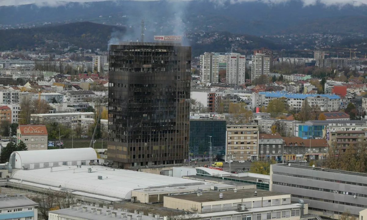 Požar v zagrebški stolpnici Vjesnik povzročil prometni kaos