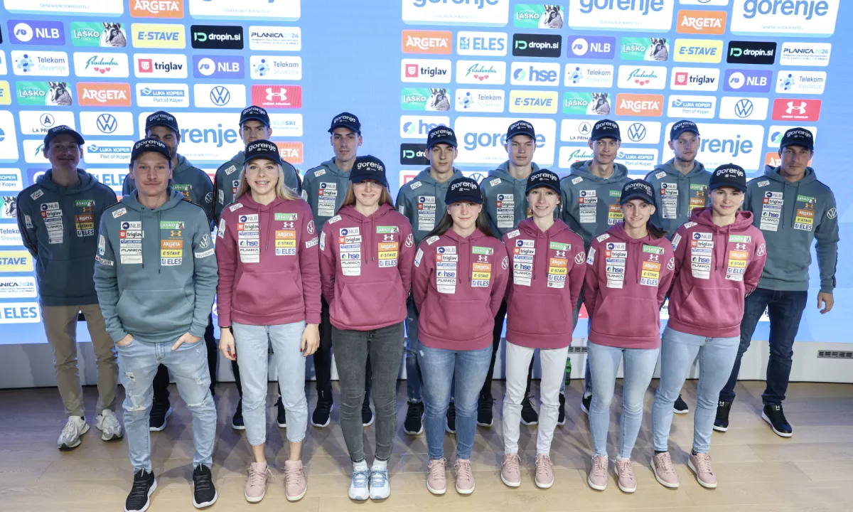 V Lillehammerju se je začela nova sezona svetovnega pokala v smučarskih skokih