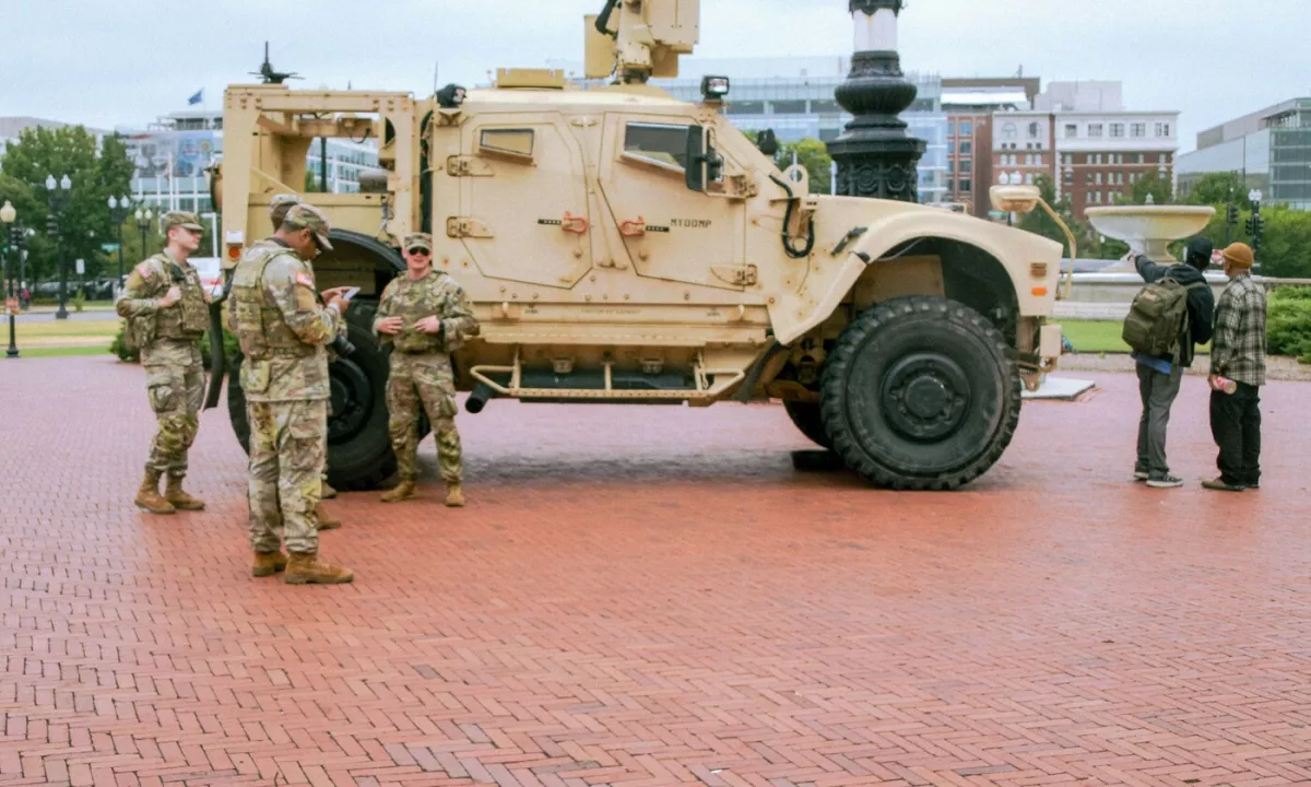Sodišče razsodilo: Namestitev vojske v Washingtonu je nezakonita