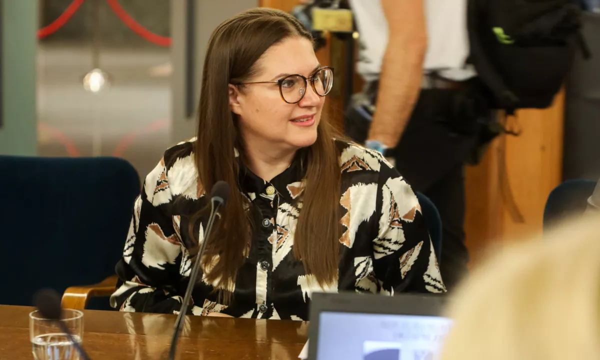 DZ imenoval Kokalj in Zlobka v Golobovo ministrsko ekipo