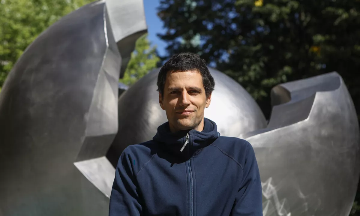 Okoljski ekonomist: Brez opuščanja fosilnih goriv ne bomo ustavili globalnega segrevanja