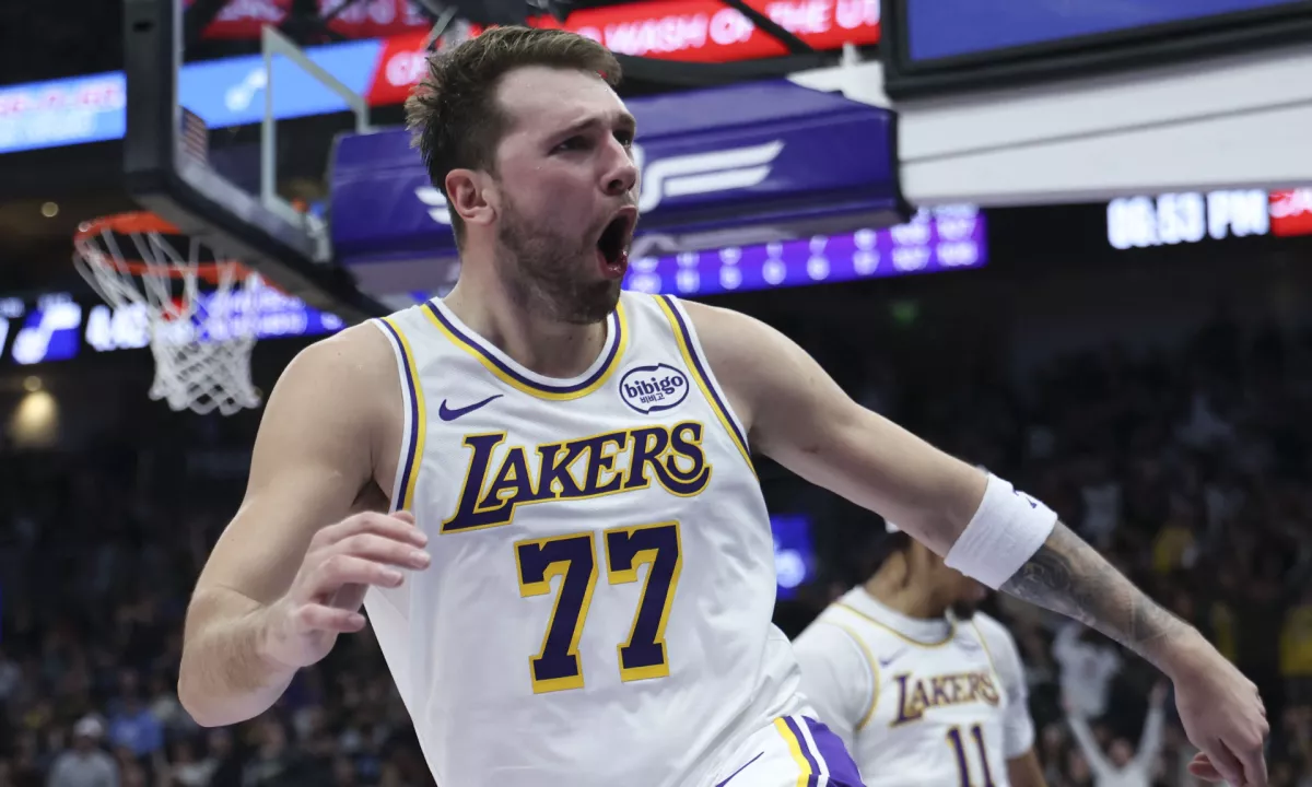 Dončić s 33 točkami, tekmo pa je odločil zadnji met