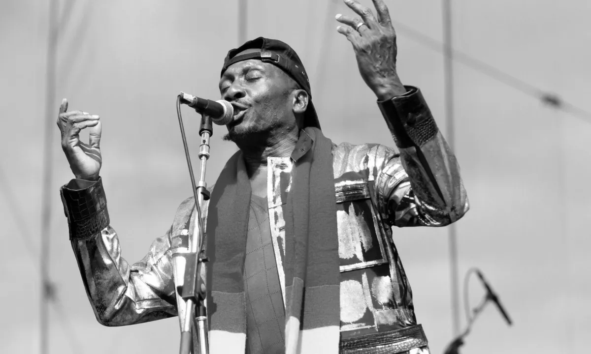 Umrla je legenda reggaeja