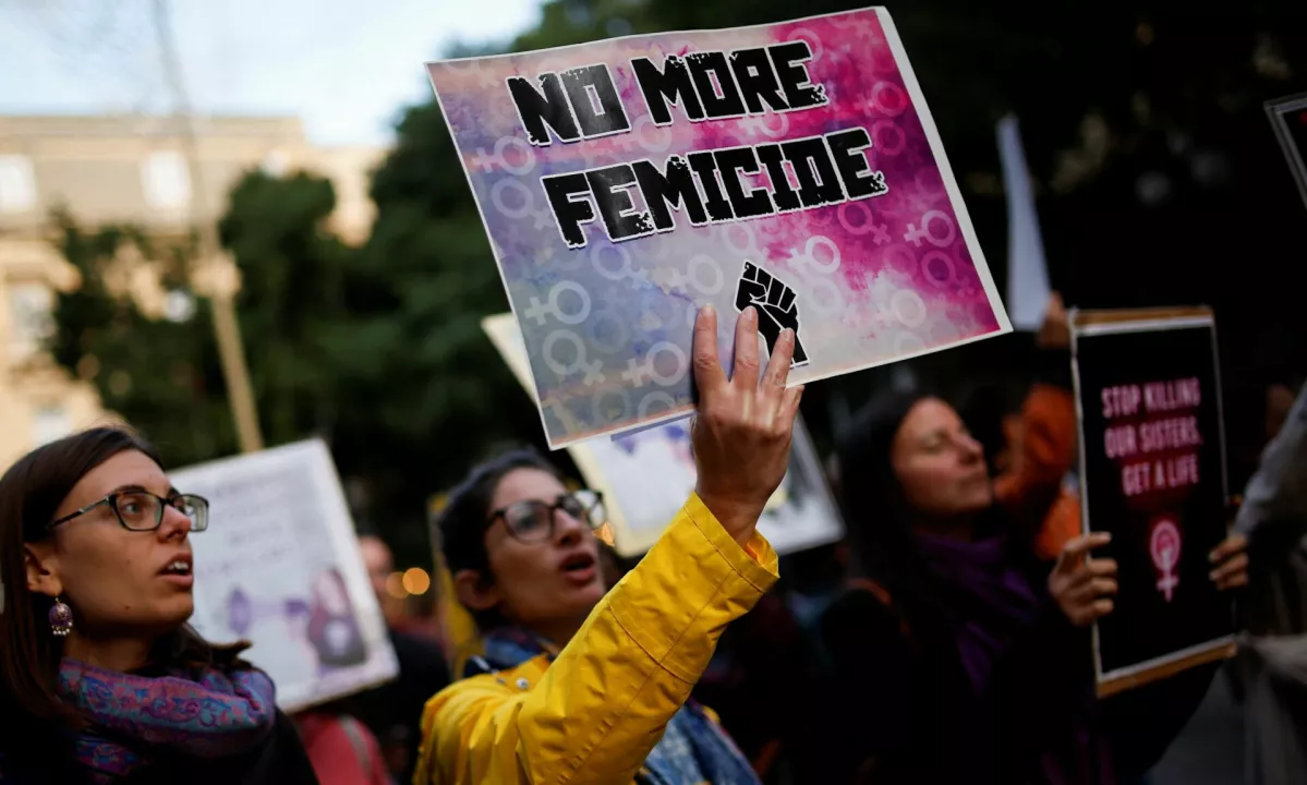 V Sloveniji ene od oblik nasilja deležna skoraj tretjina žensk