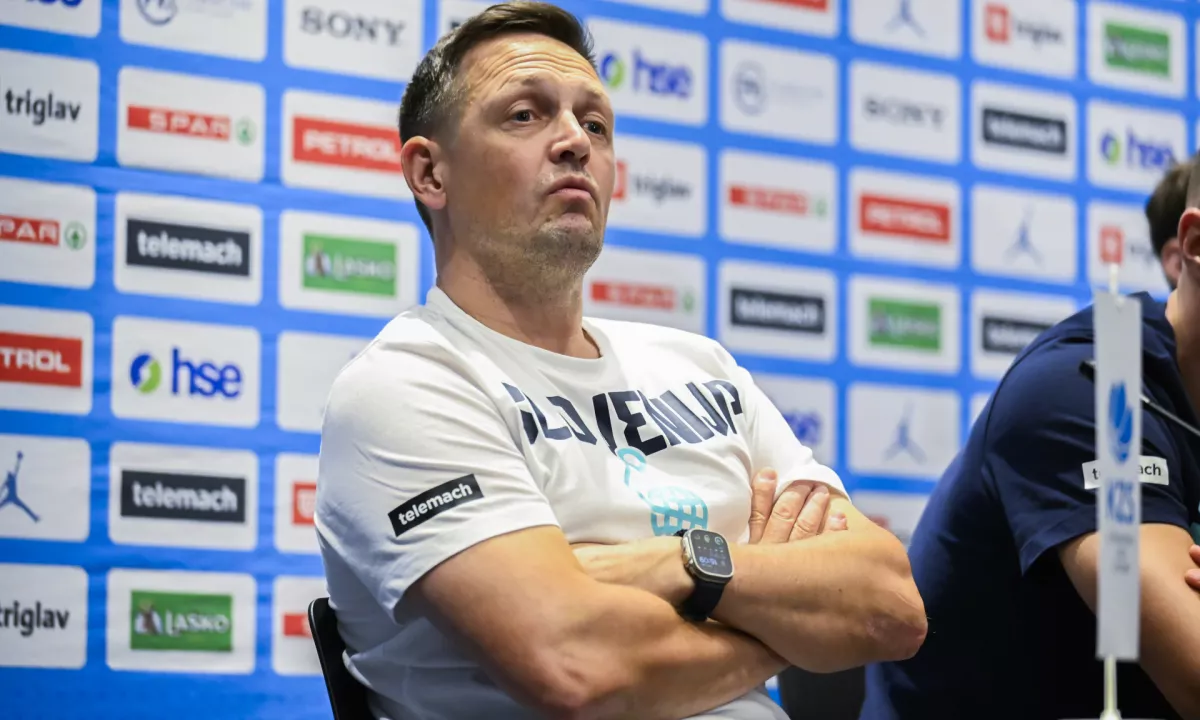 Sekulić pred kvalifikacijami za svetovno prvenstvo poudarja pomen zmag kljub pomlajeni ekipi