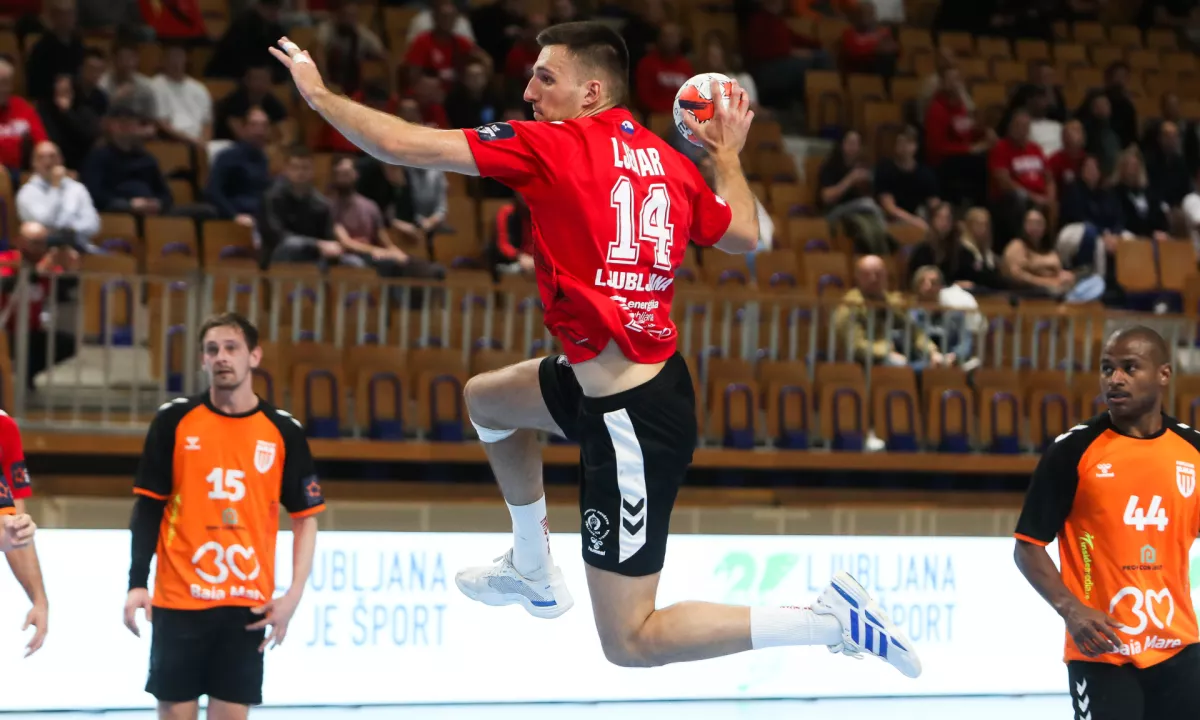 Ljubljanski rokometaši LL Grosist Slovan izgubili proti Baia Mare v Romuniji
