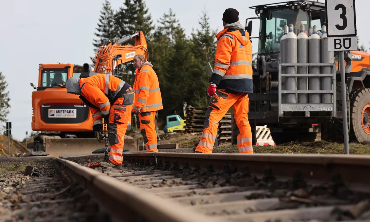Nemška podjetja nadaljujejo z odpuščanji