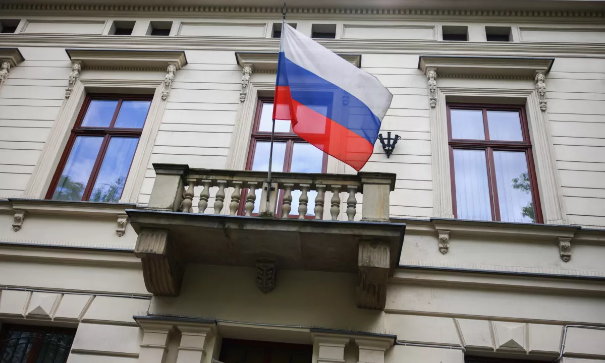 Po železniški sabotaži: Poljska mora zapreti svoj konzulat v Rusiji