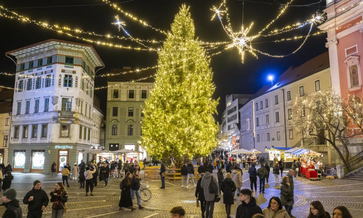 V Ljubljani bodo nocoj zasijale praznične lučke, bo letos kaj drugače kot prejšnja leta?