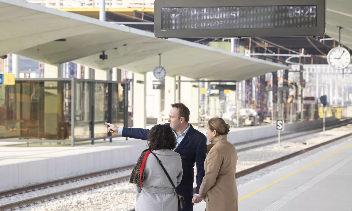 Konec prve faze nadgradnje železniške postaje