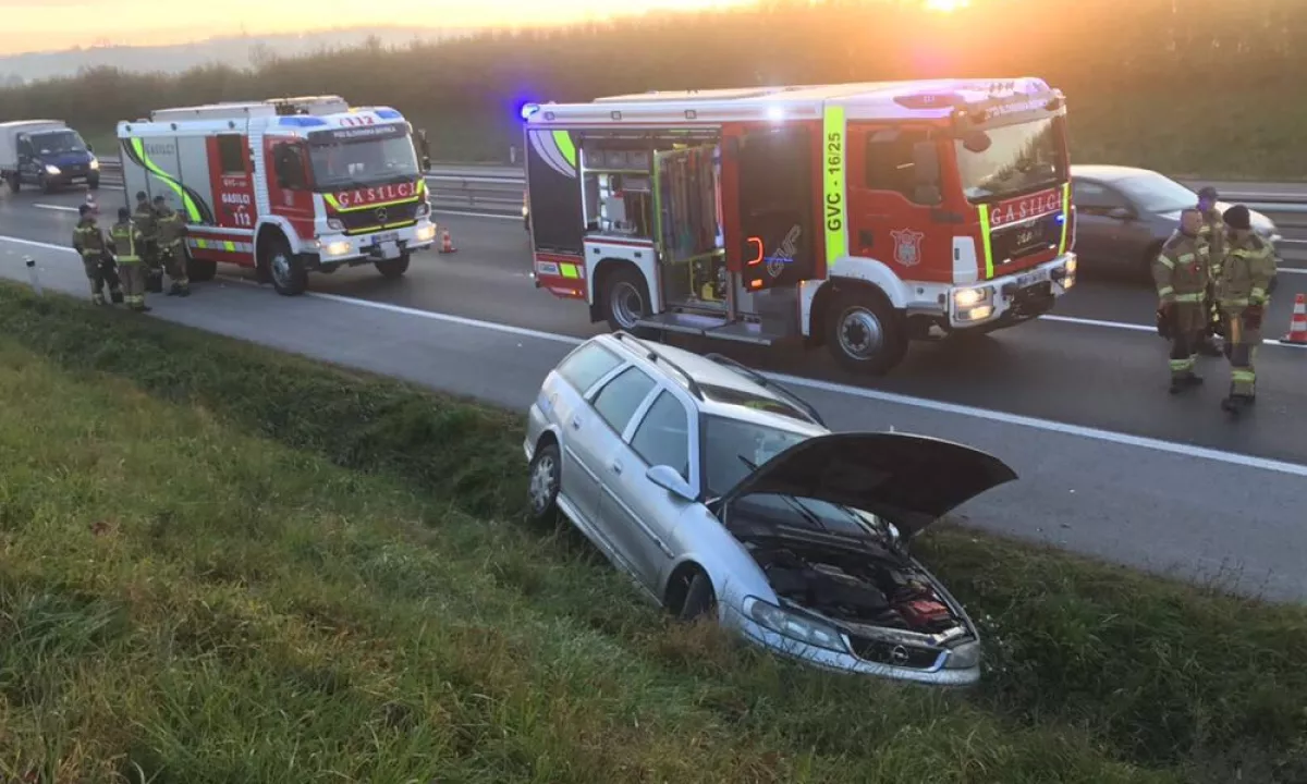 Mariborski policisti ujeli voznika, ki je na avtocesti vozil s 171 km/h namesto dovoljenih 100 km/h