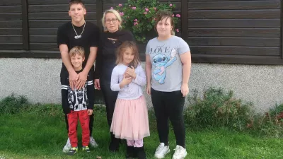 Iskrica, družina Cvirn, Brestanica pri Krškem. Foto: Tatjana Pihlar / Foto: Tatjana Pihlar 