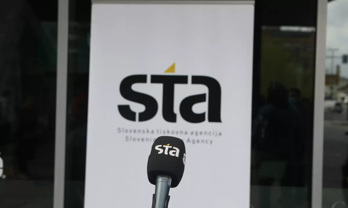 V vladnem postopku nov predlog zakona o STA