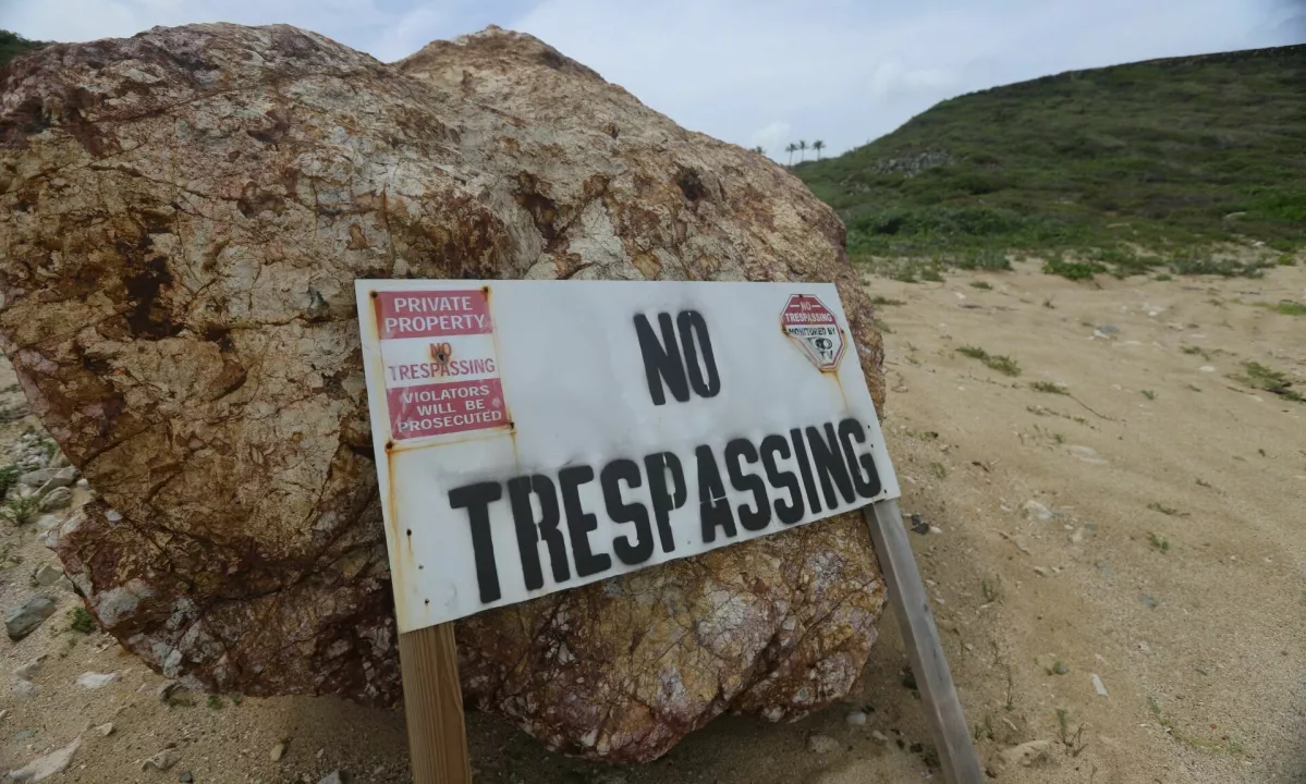 Objavljeni novi posnetki z zasebnega otoka Jeffreyja Epsteina