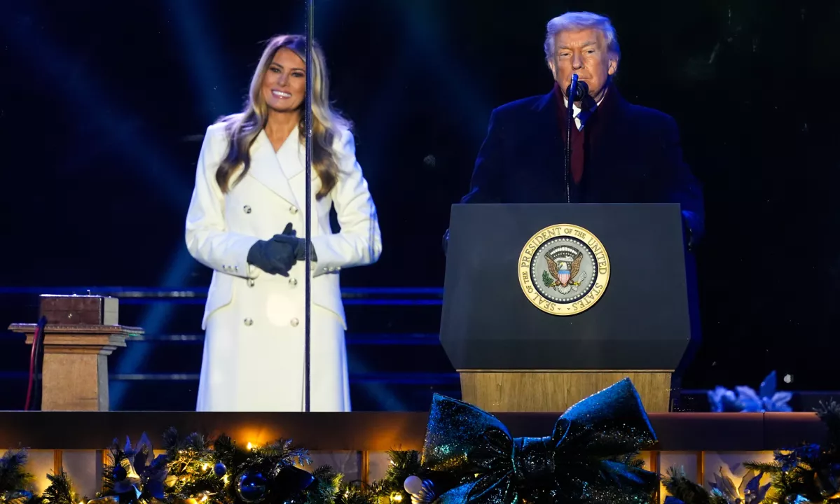 Melania Trump prižgala luči na božičnem drevesu v Washingtonu