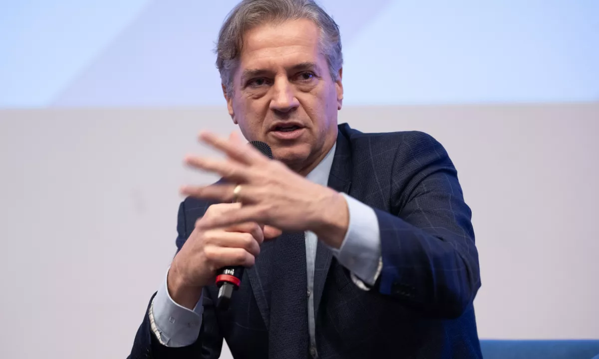 Svoboda in SDS naklonjeni odpravi volilnega molka, koalicijski partnerji previdni