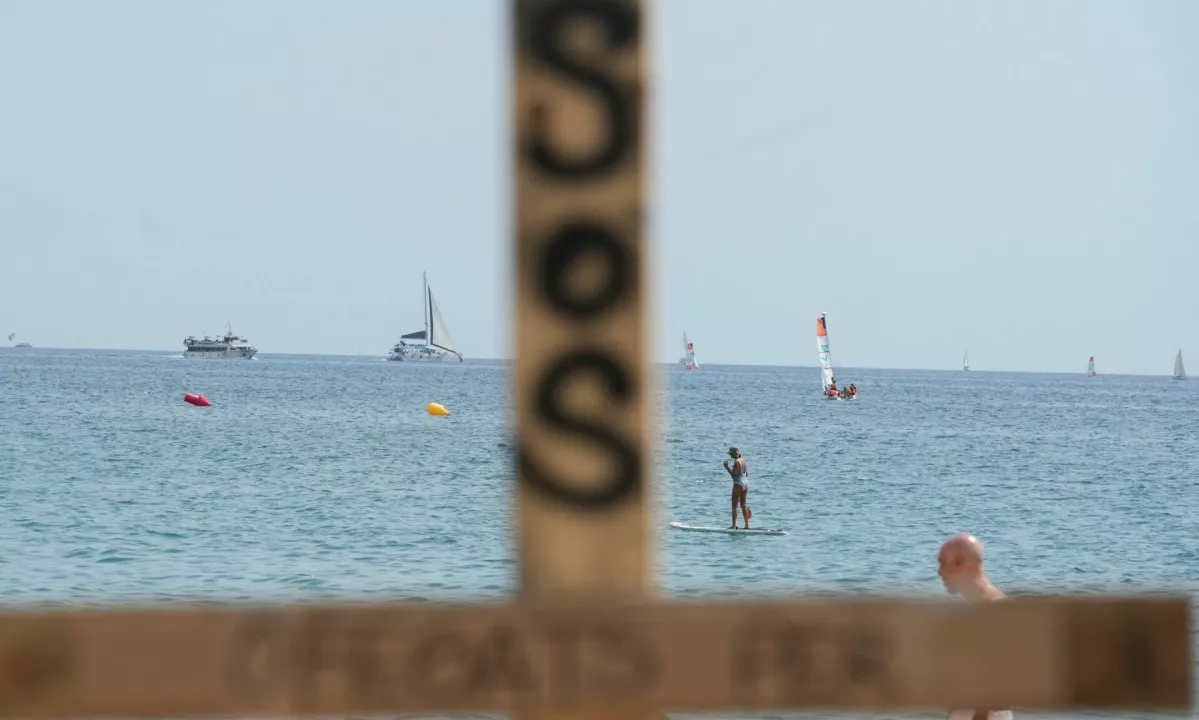 Na otoku Tenerife valovi odnesli tri življenja