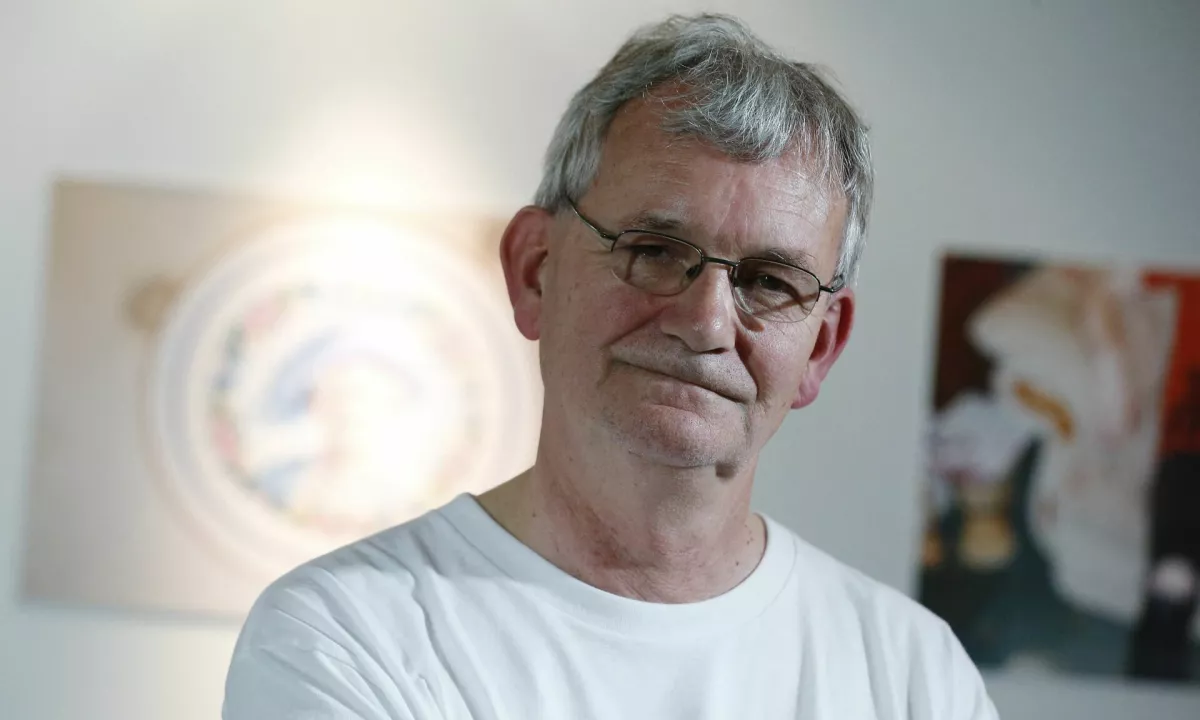 Umrl eden najvplivnejših dokumentarnih fotografov