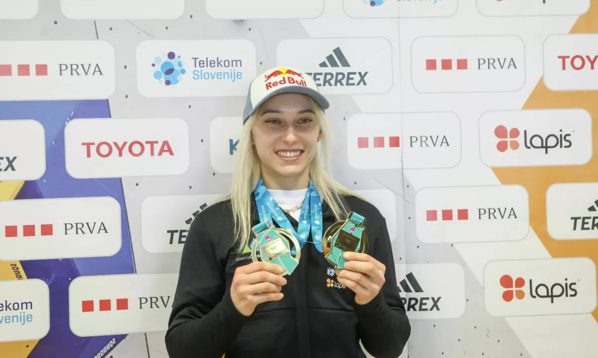Tadej Pogačar in Janja Garnbret že tretjič zapored na vrhu