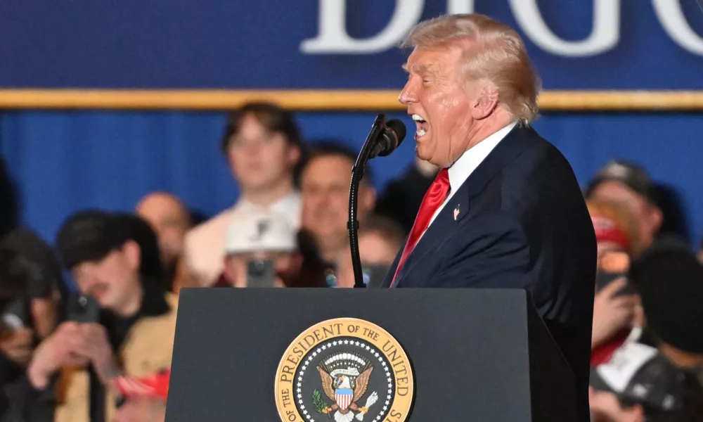 09 December 2025, US, Mt. Pocono: US President Donald Trump dances in front an audience at Mt Airy Casino. Photo: Aimee Dilger/SOPA Images via ZUMA Press Wire/dpa
