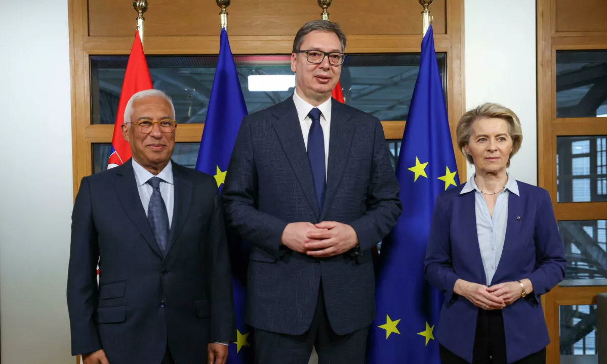 Vučića v Bruslju spomnili na vladavino prava in medijsko svobodo