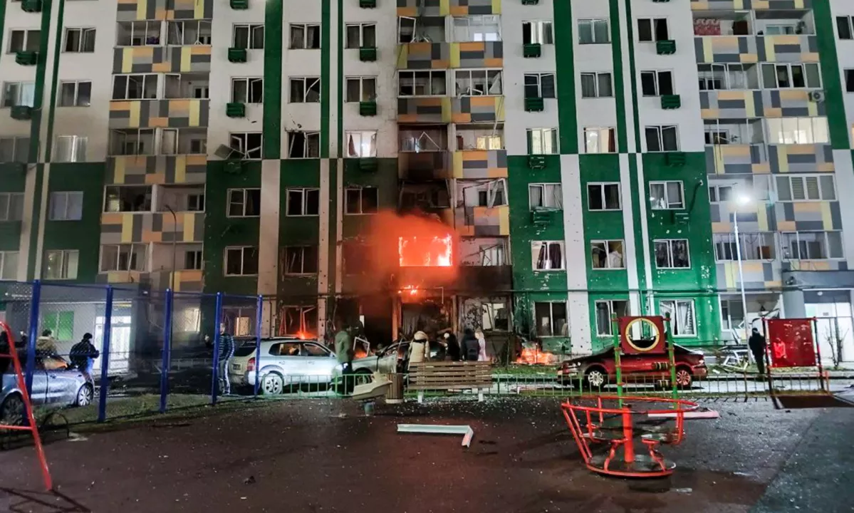 Kljub mirovnim pogovorom se Rusija in Ukrajina še dalje napadata