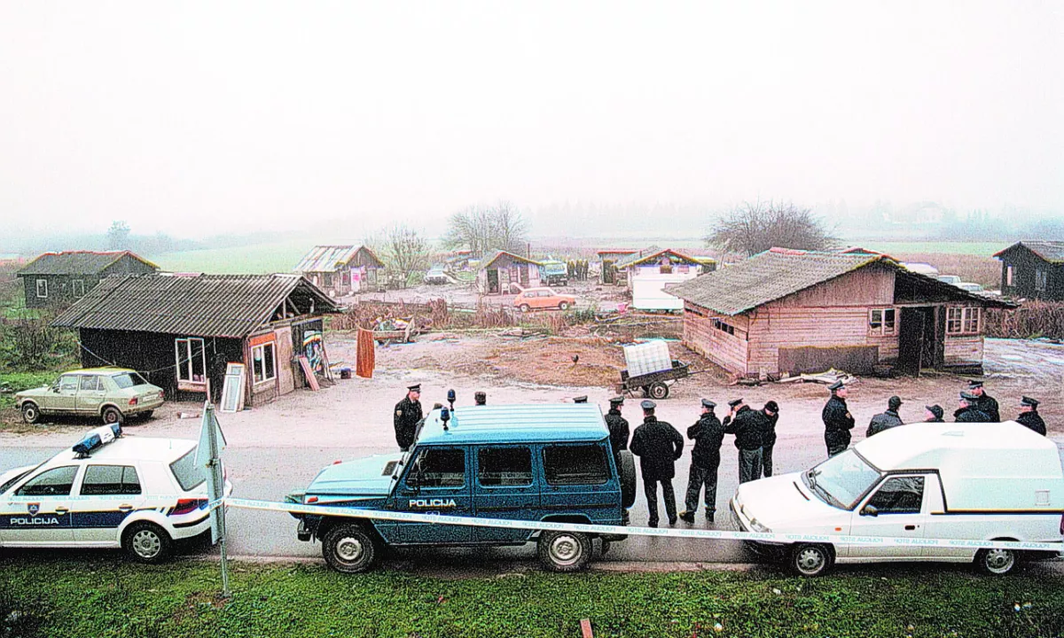 V Grosupljem največ težav v romskem naselju Smrekec, v Semiču v romskem naselju Sovinek