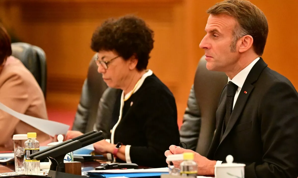 Francija do leta 2050 načrtuje opustitev fosilnih goriv