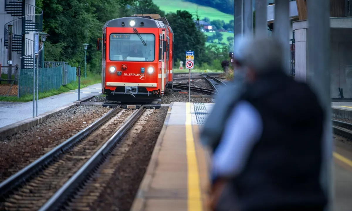 V Avstriji odprli novo Goliško železnico, pot med Celovcem in Gradcem skrajšana na 41 minut