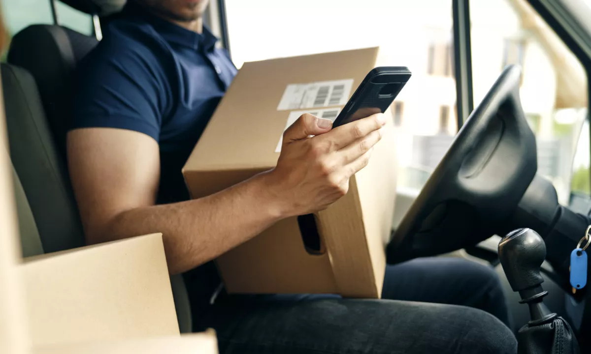 EU uvaja dajatve za uvoz pošiljk cenejše od 150 evrov