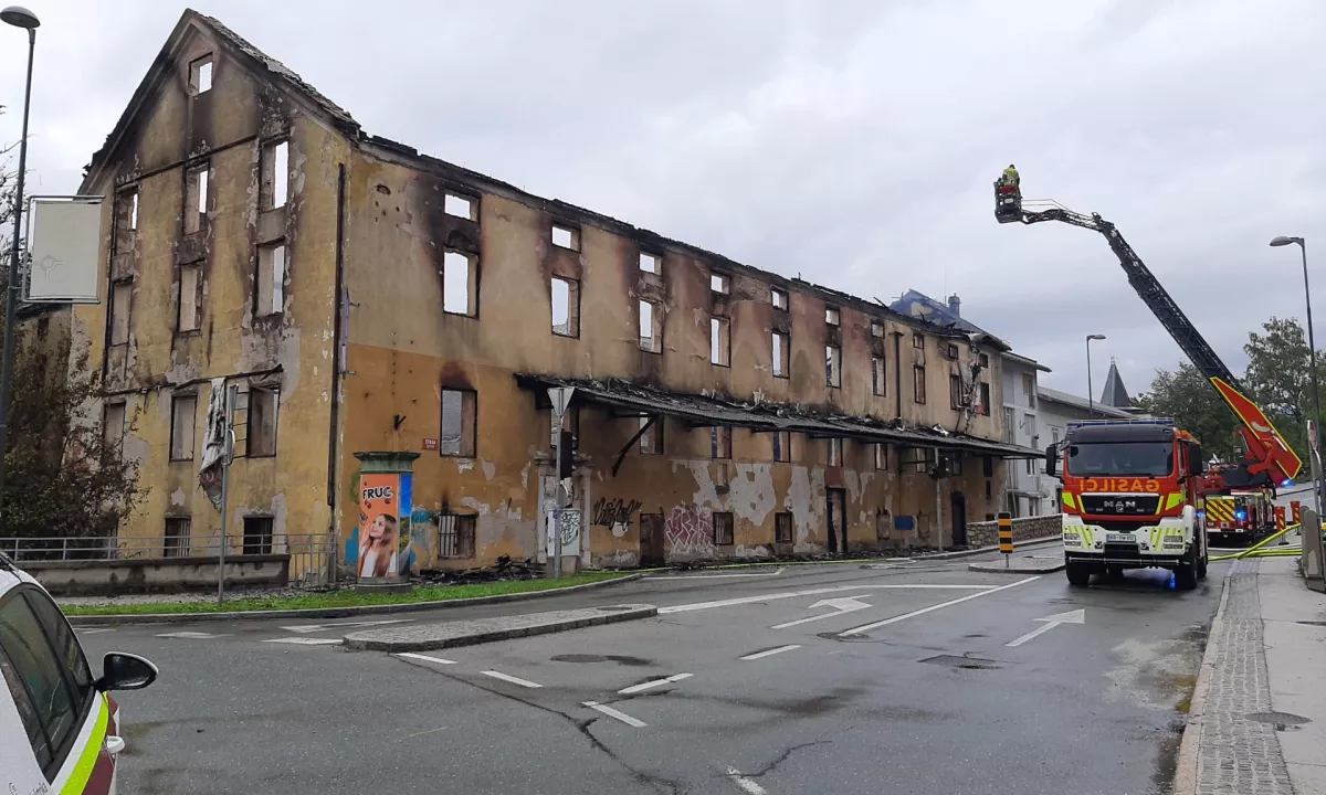 Vlado Doder priznal krivdo za požar v Majdičevem mlinu v Kranju, zanikal nasilje nad materjo