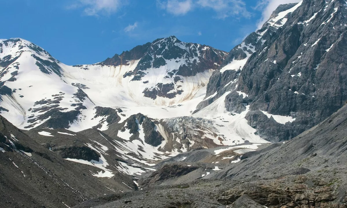 V bližini olimpijskih prizorišč v Italiji odkrili ogromno zbirko dinozavrovih stopinj