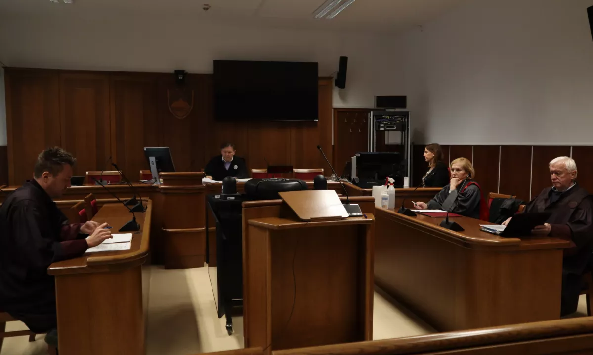 Zaradi dvomov o prištevnosti Verlaka odložili sojenje